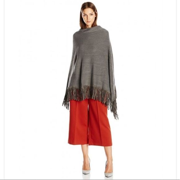 LA FIORENTINA SOFT PONCHO WITH FAUX SUEDE FRINGE GRAY CF11DX0R7N9  🔥🔥🔥 SALE - Picture 2 of 7